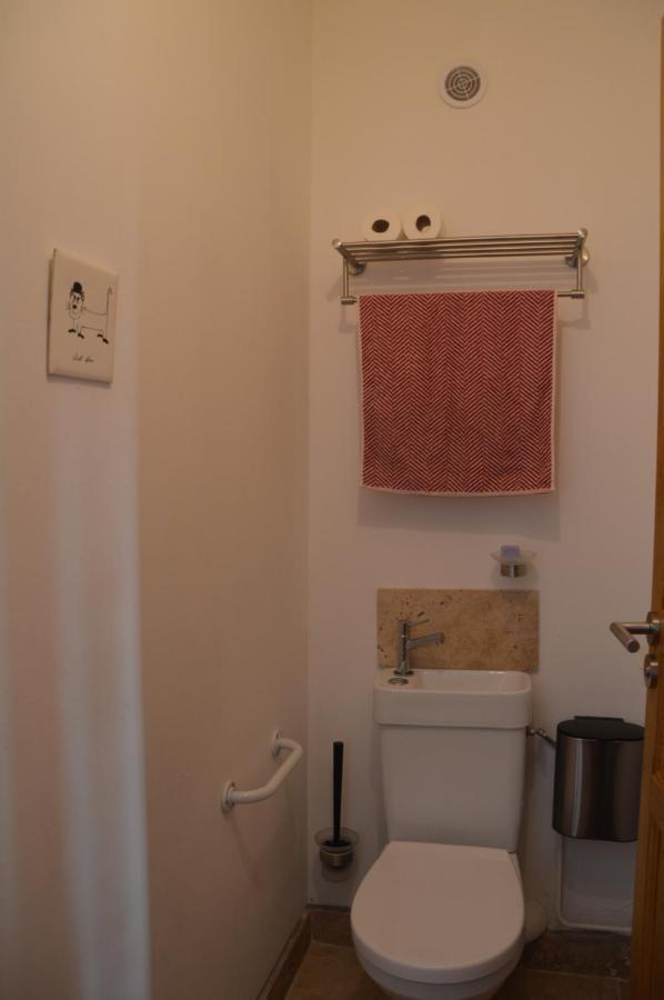 Aux 4 Fontaines Apartment Narbonne Exterior photo